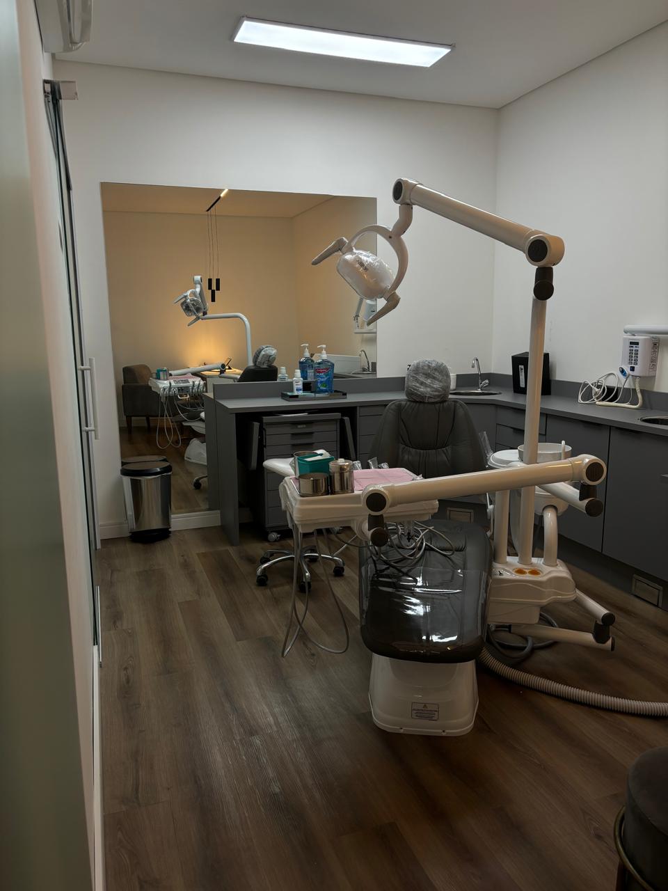 Sala de atendimento da Necchio Odontologia